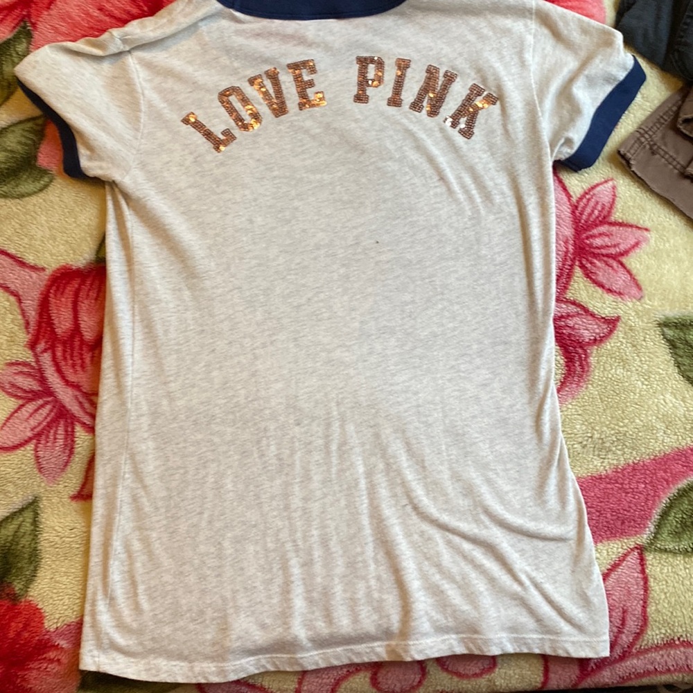 PINK T- shirt